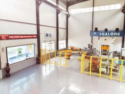 鄭州華隆伺服螺旋壓力機，為什么如此受青睞